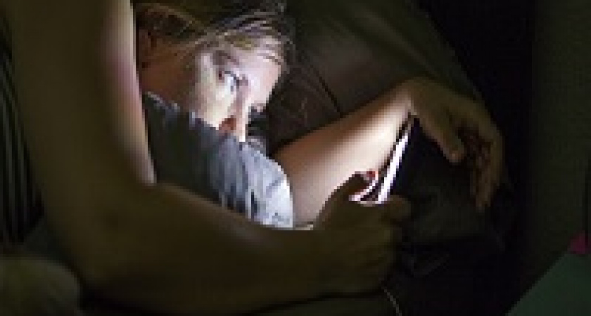 Ученые выяснили, как влияет интернет на качество сна