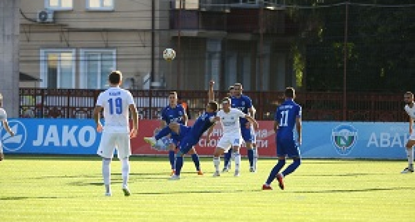 «Ротор» в гостях уступил курскому «Авангарду»