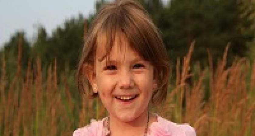 Требуется помощь на лечение девочки