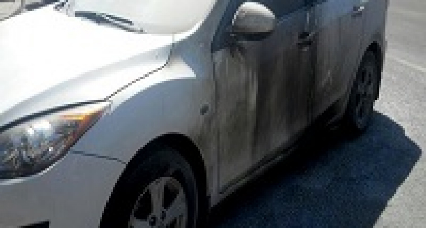 В Волгограде задержали мужчину за поджог машины из ревности