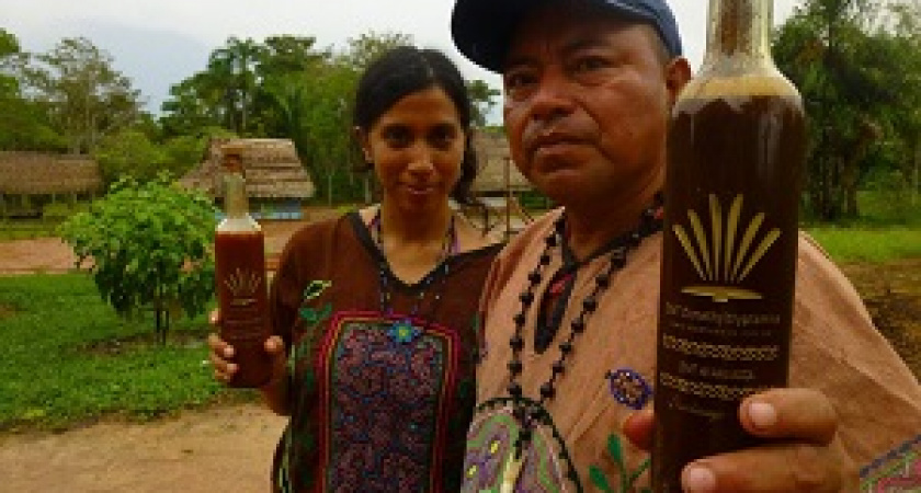 Россиянина приговорили к 11 годам колонии за привезенную из отпуска бутылку