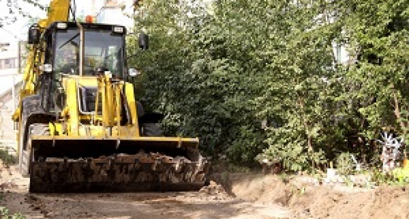 В Советском районе начался ремонт внутриквартальных дорог