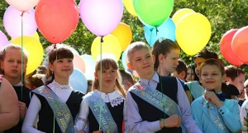 В Волгограде почти 100 тысяч ребят перешагнули порог школы