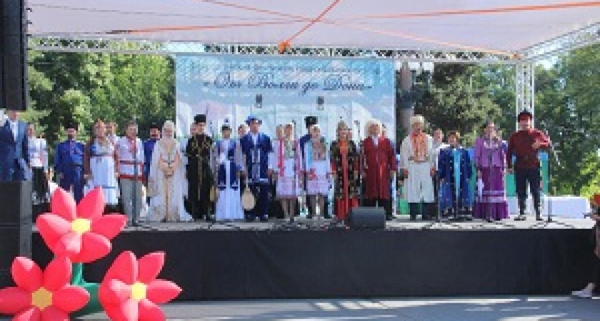 В Волгограде состоялся XI всероссийский фестиваль национальных культур «От Волги до Дона»