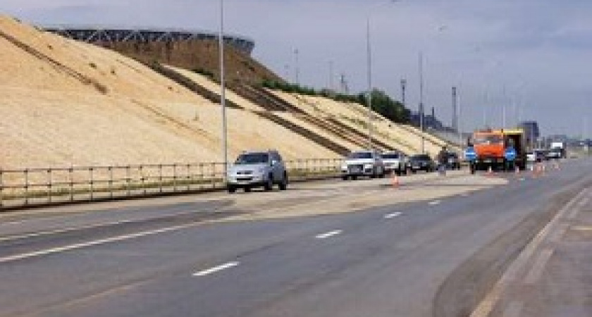 У рокадной дороги в Волгограде завершили укрепление склона 