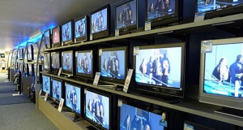 Больше половины украинцев хотят смотреть ТВ на русском языке