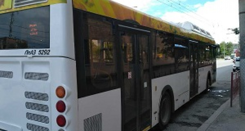 Стоимость проезда предлагают связать с временем суток