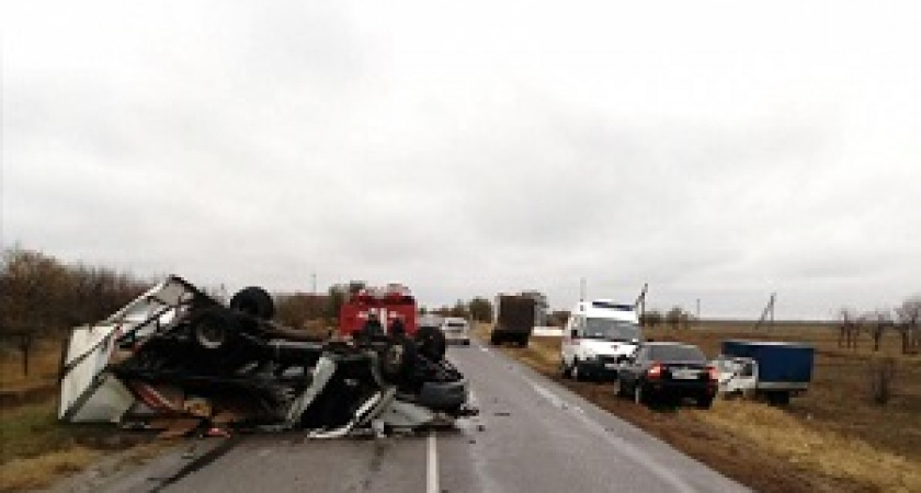 Устанавливаются обстоятельства смертельного ДТП в Николаевском районе