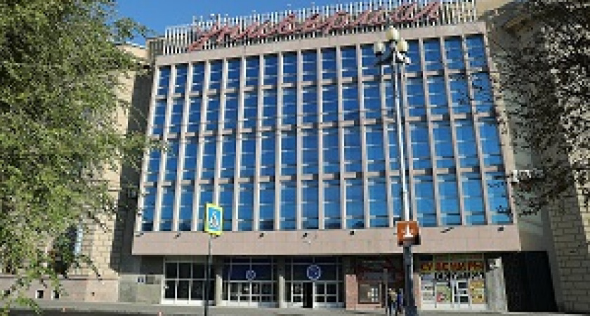 Будут ли возрождать ЦУМ?