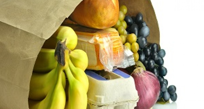 Россияне тратят на продукты около трети своего бюджета