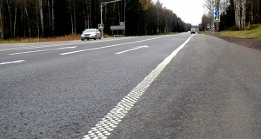 На российских дорогах появится шумовая разметка