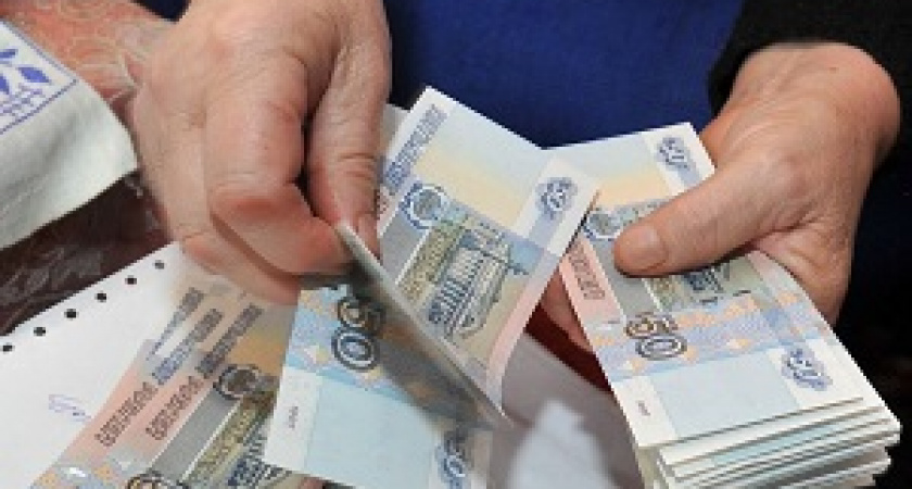 Путин подписал закон о повышении МРОТ