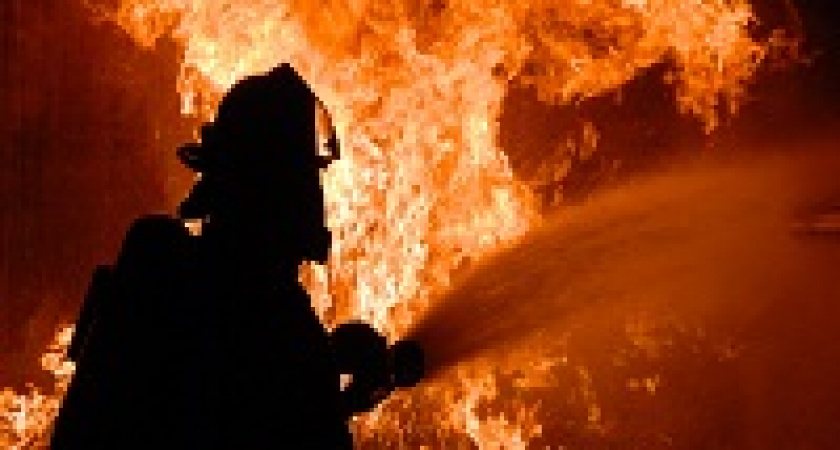 В Волгограде в частном доме чуть не сгорел человек