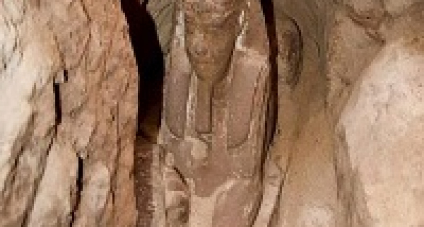 Найдены неизвестные захоронения в храме сфинкса