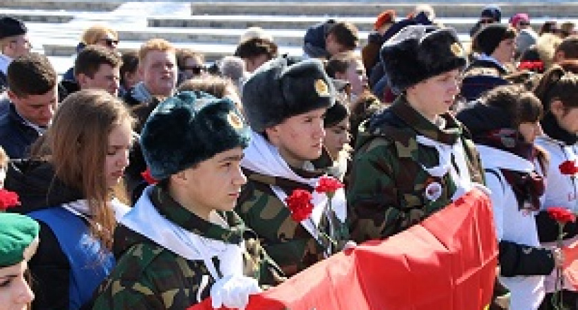 В школах Волгоградской области проходят Уроки Победы