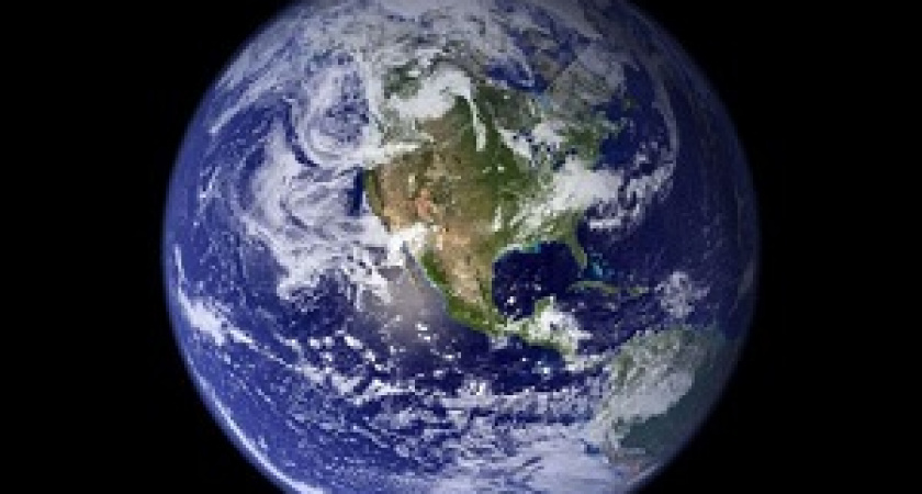 Северный магнитный полюс Земли смещается в сторону России