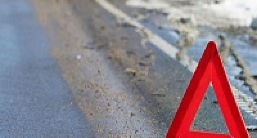 Под Волгоградом водитель улетел с трассы в кювет