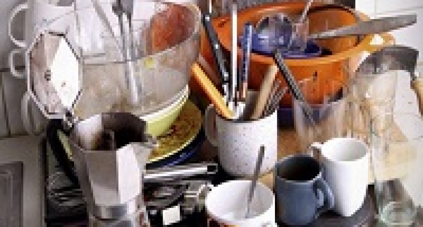 Почему на ночь нельзя оставлять грязную посуду?