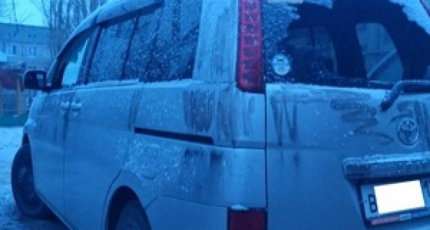 Активисту ОНФ разбили машину за правду о состоянии дорог в Волгограде