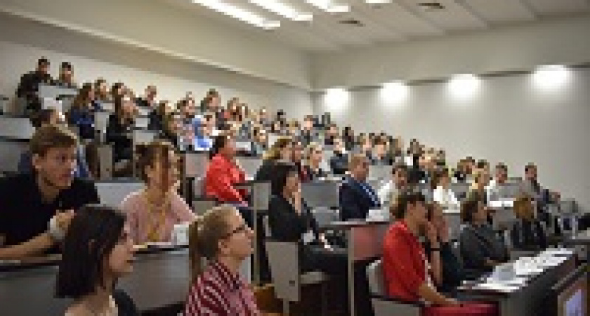 В Волгограде прошла ярмарка вакансий