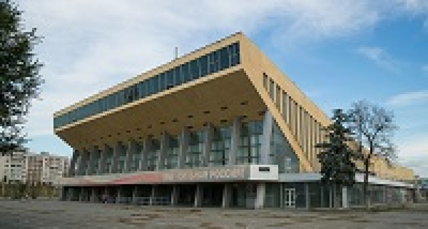 В Волгограде капитально ремонтируют Дворец спорта
