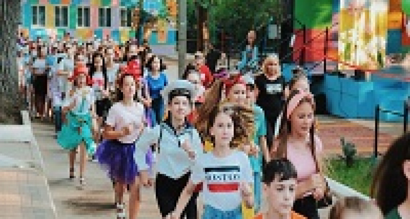 В Волгограде открылись пришкольные лагеря