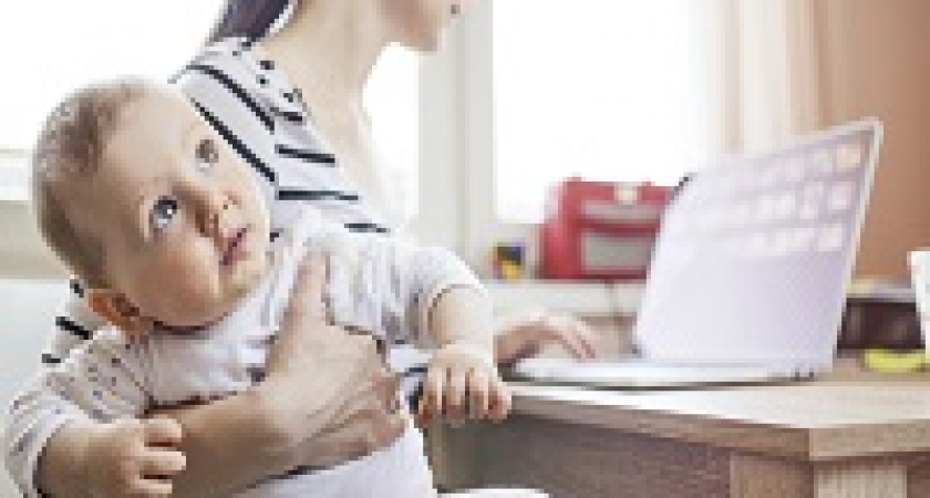 В России может появиться гибкий отпуск после родов