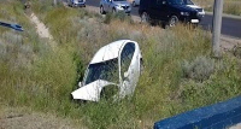 Пенсионер на иномарке улетел в канаву