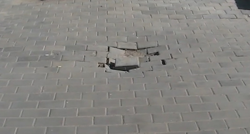 Дыра на дорожке или в бюджете?