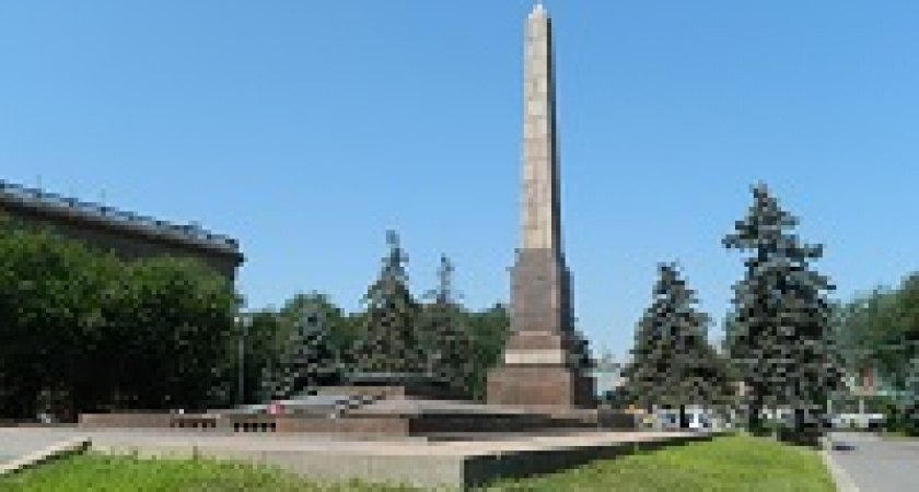 Площадь Павших Борцов в Волгограде предложили переименовать