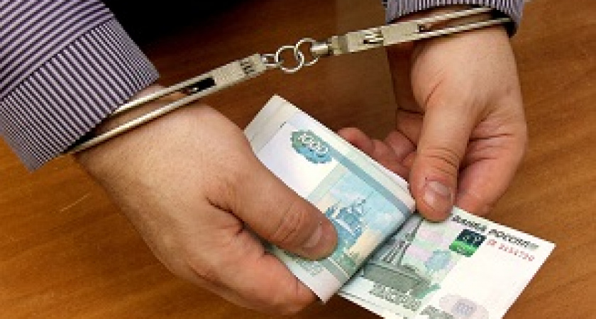 У пожилой волгоградки внук украл 14 тысяч рублей