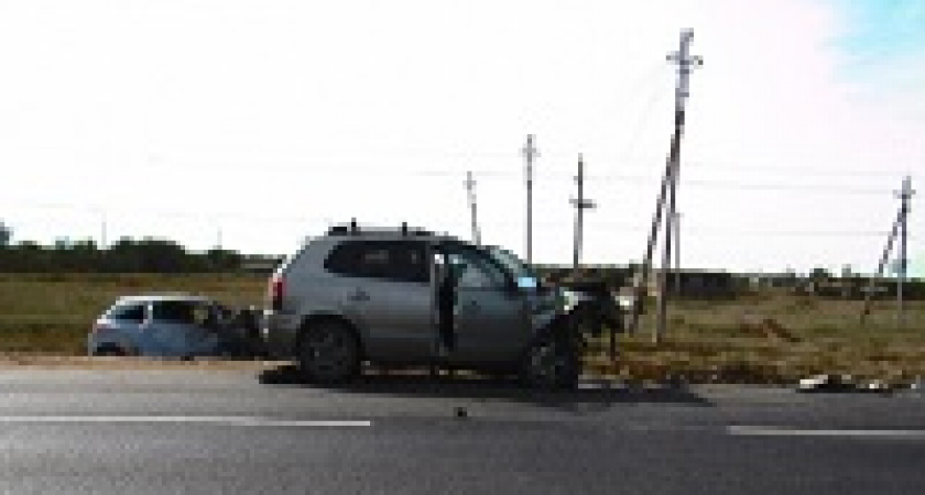 Под Волгоградом в ДТП на встречке погибла женщина-водитель