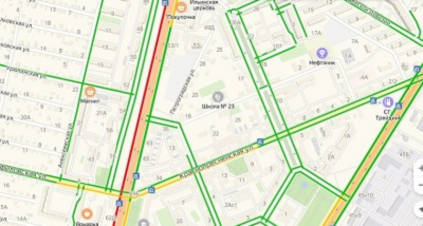 В Волгограде ДТП на Второй продольной спровоцировало огромную пробку