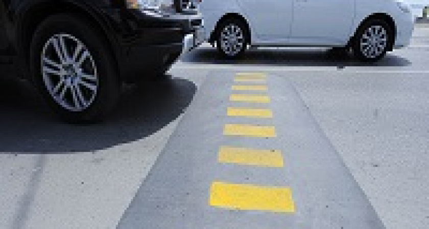 В России хотят установить умные «лежачие полицейские»