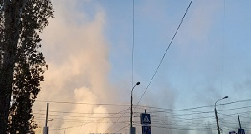 В Волгограде горит рынок «Олимпия»