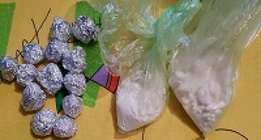 Тысячи доз: в Волжском задержали женщину, сбывавшую наркотики