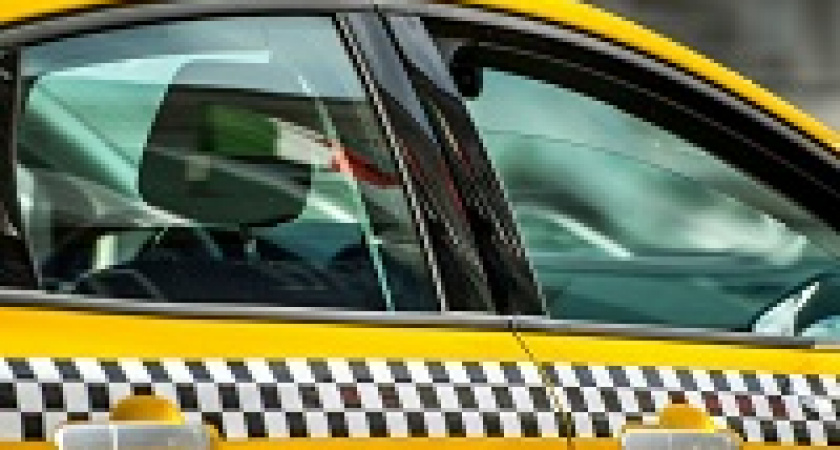 Напавшего на женщину-таксиста волгоградца арестовали