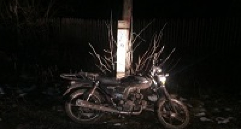 Пьяный мотоциклист без прав сбил женщину с младенцем и уехал