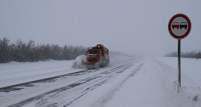 Трассы Волгоградской области завалило снегом