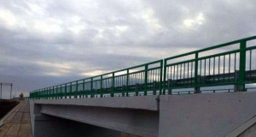 В Еланском районе построили новый мост
