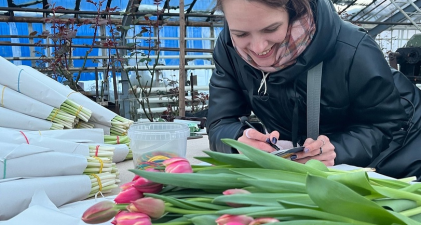 Волгоградцам назвали адреса, где можно купить качественные цветы к 8 марта