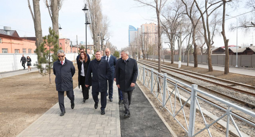 Новая жизнь старейшей улицы Волгограда: на Пугачевской появилось современное городское пространство