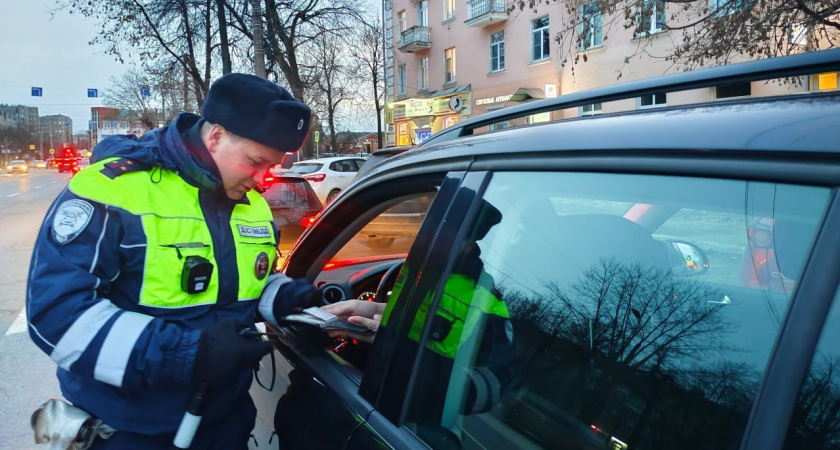 Какие машины не останавливают гаишники?