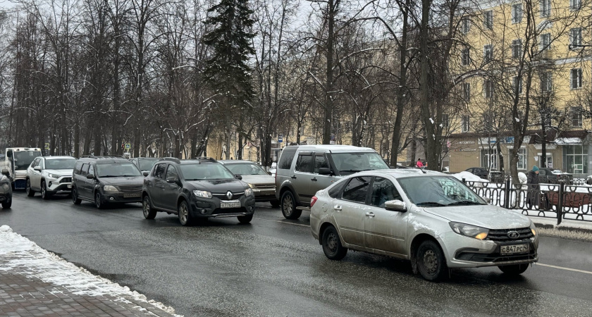 С апреля станут лишать прав за вождение без куртки: водители столкнутся с неожиданным сюрпризом