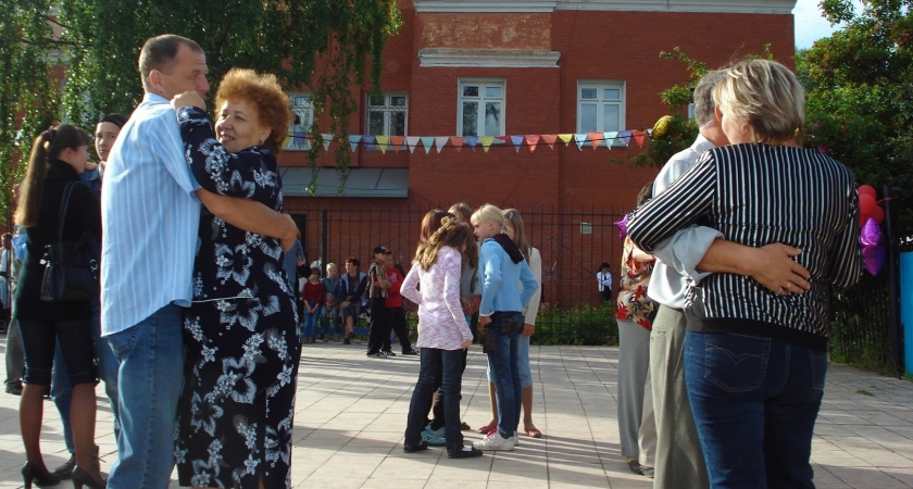 Россияне отдохнут сразу 11 дней подряд в июне: длинные выходные и сокращенная рабочая неделя порадует