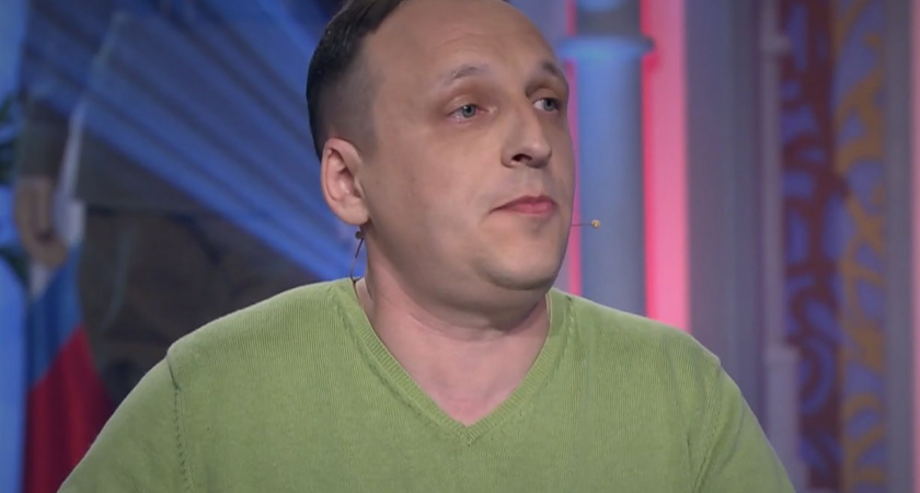 Волгоградец вышел в эфир «Поля чудес» и подарил Якубовичу Родину-мать — выпуск посвятили Великой Победе