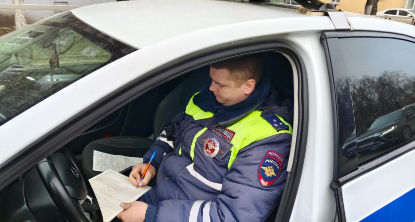 Будет ли в мае и июне ГАИ штрафовать водителей старых автомобилей из-за новых правил? Ответил автоюрист