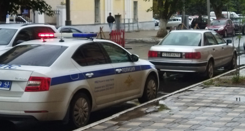 ГАИ будет нещадно штрафовать всех на 800 рублей, если не найдут этой бумажки у вас в бардачке: новые правила с 1 июня