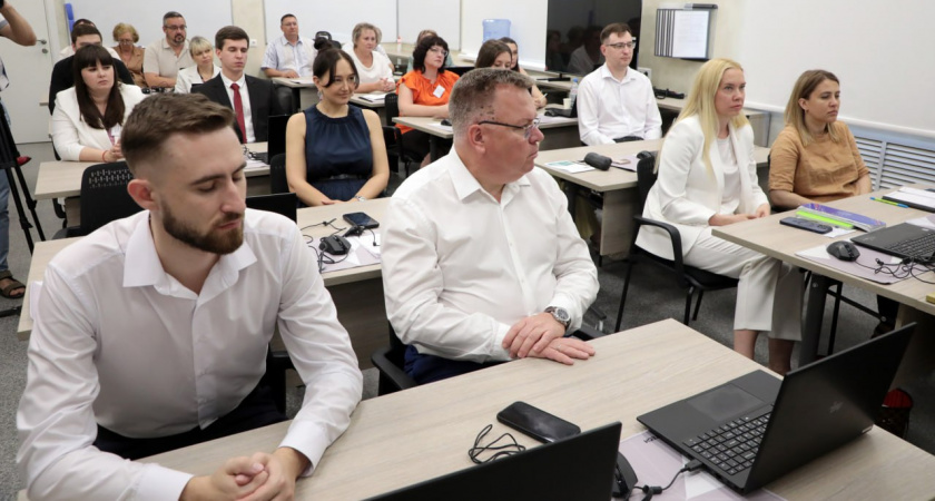 Волгоградская область выпустила первых слушателей «Школы главного врача» — в медицине делают ставку на управление