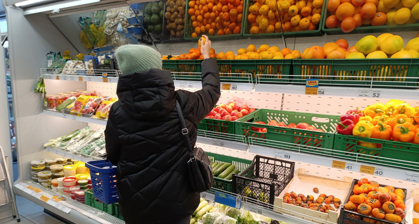 Россиян предупредили. Эти продукты полностью исчезнут с полок магазинов уже в июне